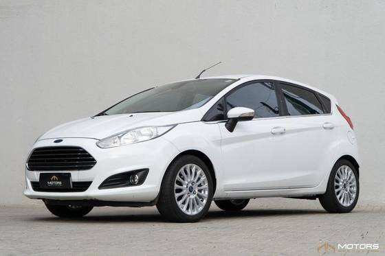 FORD FIESTA 1.6 TITANIUM HATCH 16V FLEX 4P POWERSHIFT